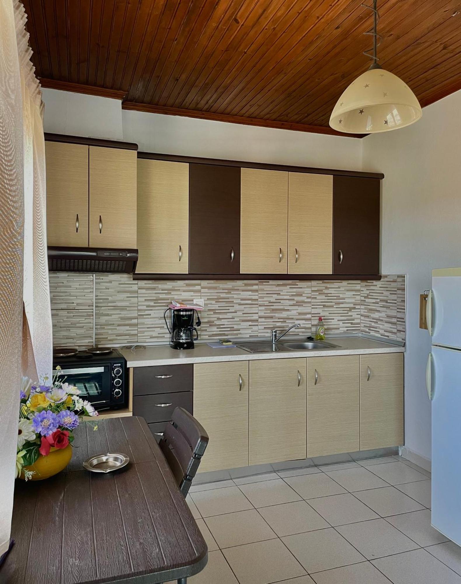 Anna Dani Apartments Vourvourou Exterior foto